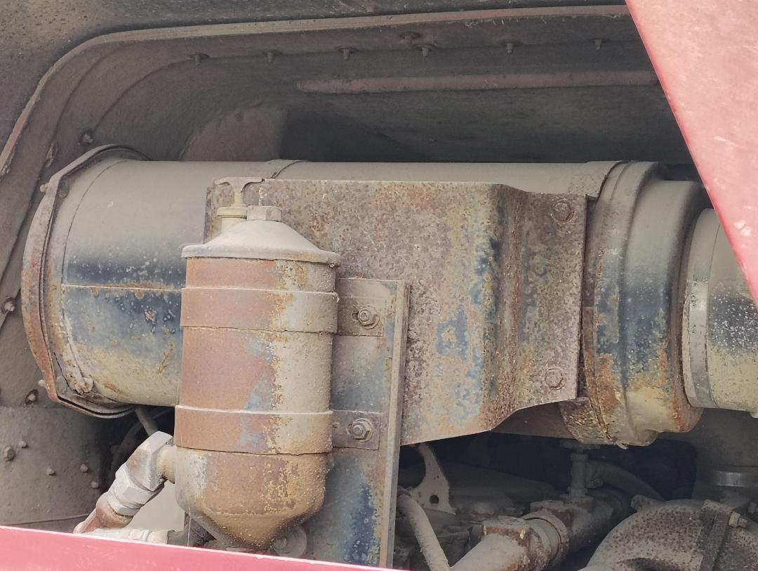 1981 PETERBILT Cabover - Image 26